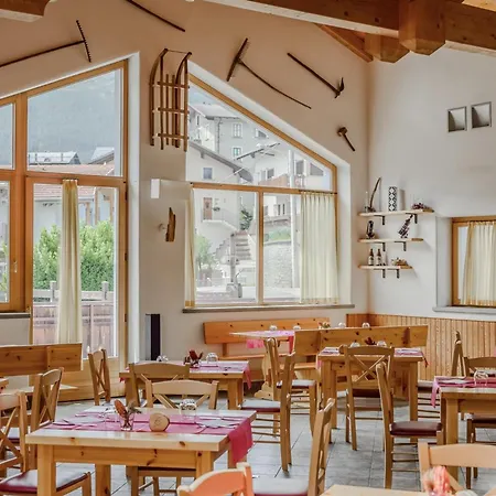 Hotiday Valdidentro Szálloda Bormio