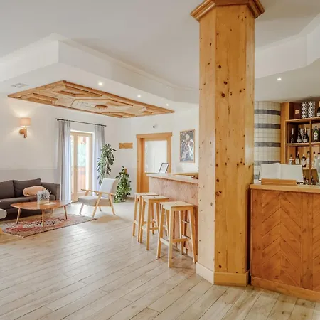 Hotiday Valdidentro Hotel 3*